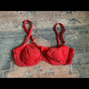 Vintage Victoria’s Secret Lace Bra
